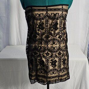 Beth Bowley Black Lace Overlay Dress – Size 6
